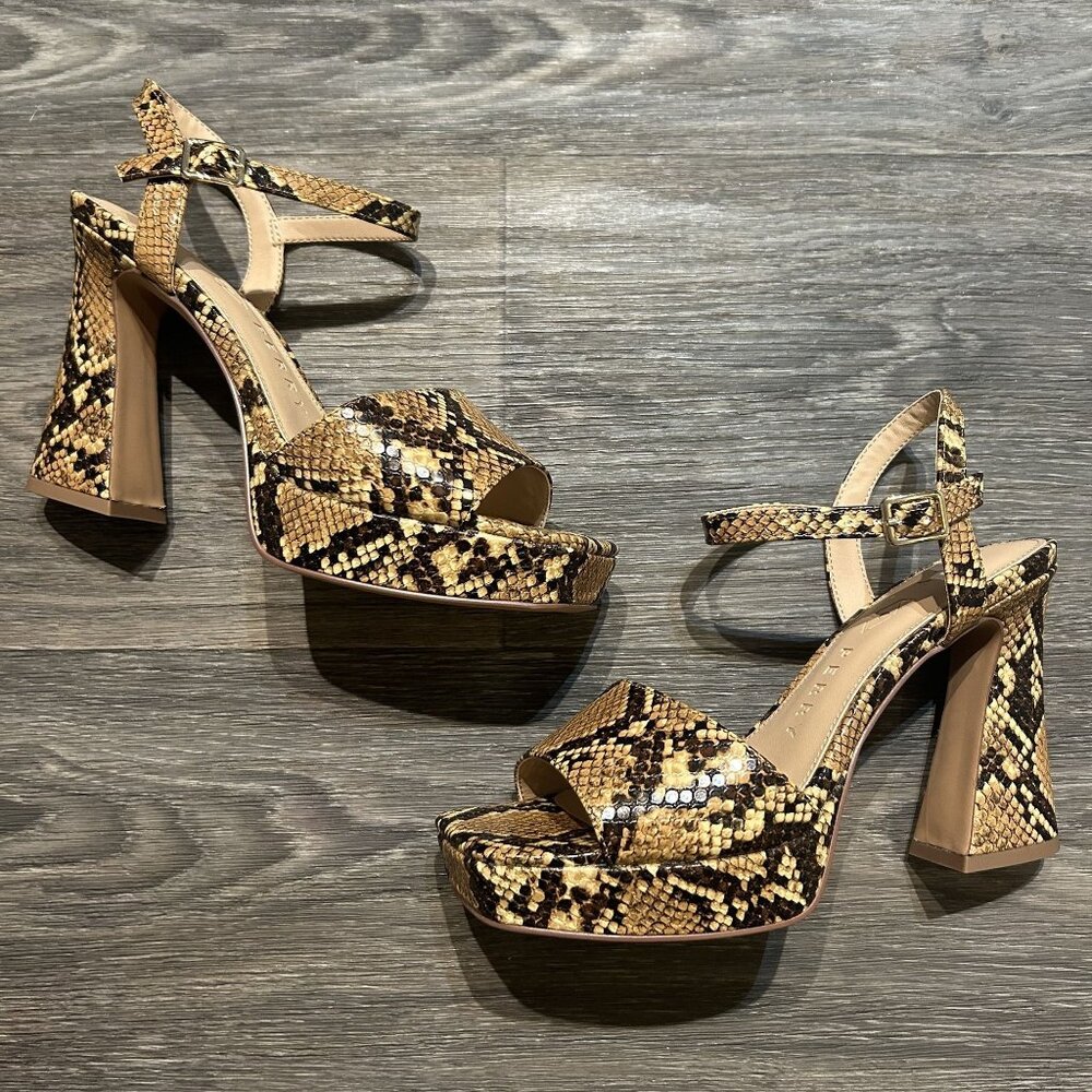 Katy Perry Size 7 37 Square Platform Sandals Snake Print Brown Tan Chunky Heels